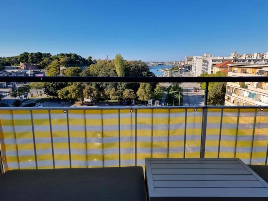 ザダルSea View Balcony And Parkingアパートメント エクステリア 写真